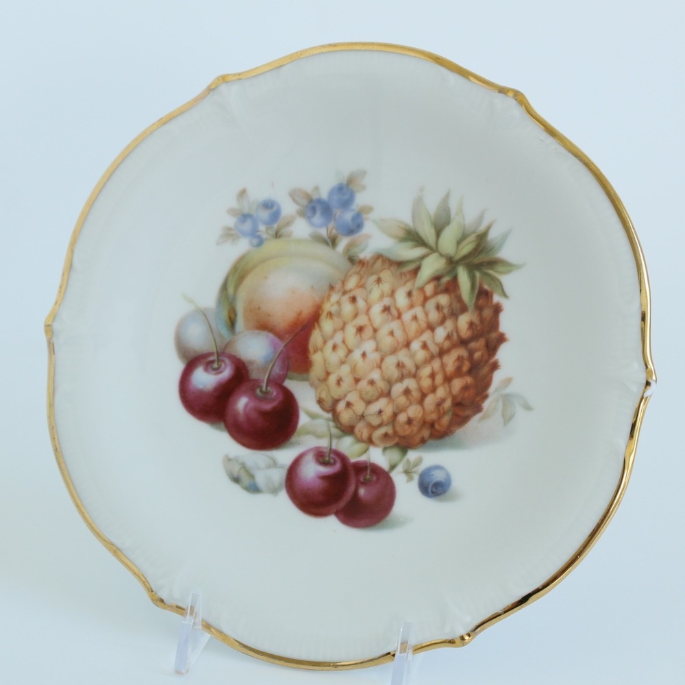 Schumann Arzberg Fruit Motif Porcelain Plate Gold‎ Trim Germany 6.25in Vintage - Picture 2 of 7